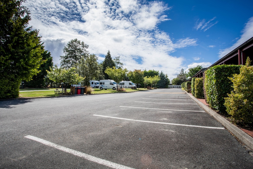 Te Anau Top 10 Holiday Park 47/58