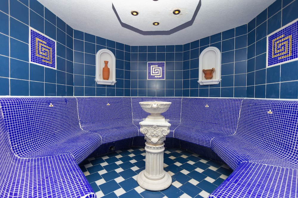 Kontakt wellness hotel 50/50