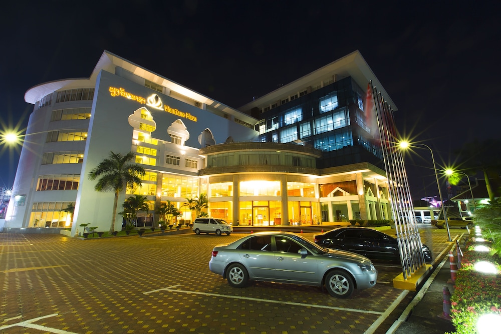 Vientiane Plaza 5/68