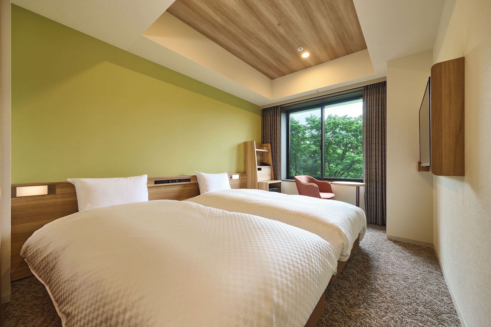 Casual, Twin Beds