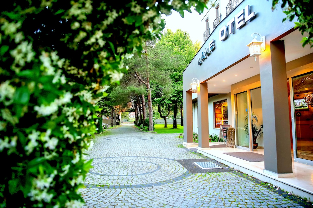Lale Boutique Hotel 48/55