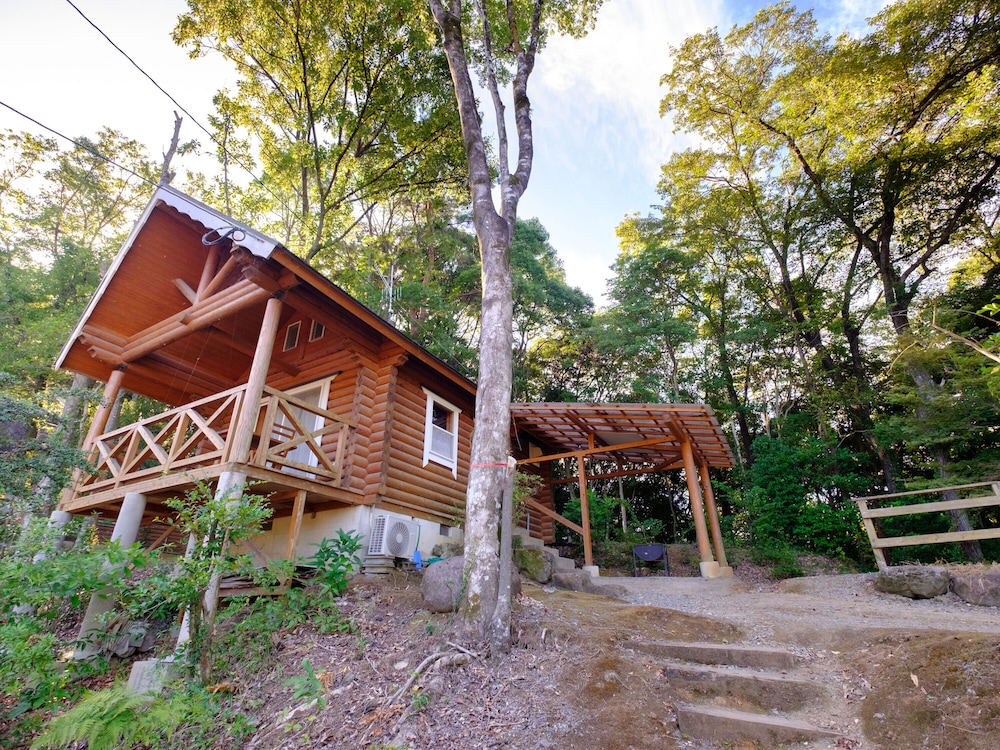 Log Cabin Kinoko No Sato 3/50