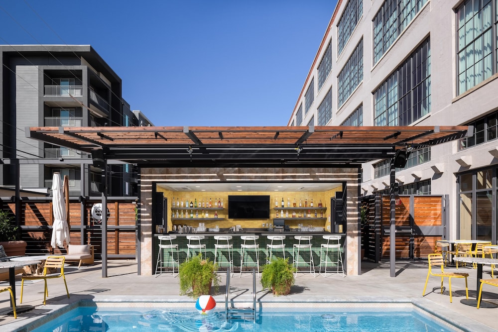 Fordson Hotel Unbound Collection by Hyatt 61/65