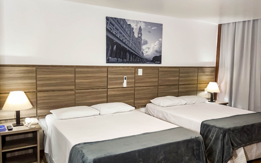 PREMIUM, DOUBLE OR TWIN BED