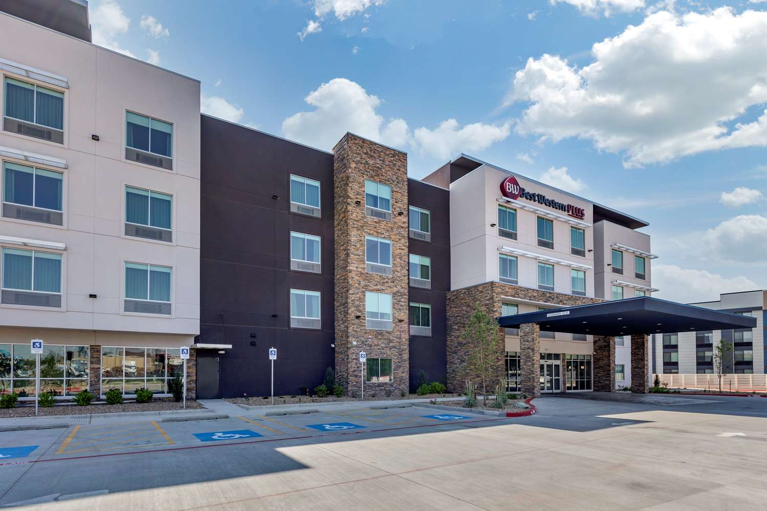 Best Western Plus Amarillo East Hotel 13/13