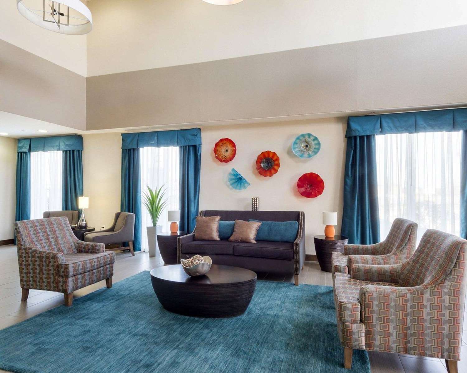 Quality Inn and Suites Victoria East 22/38