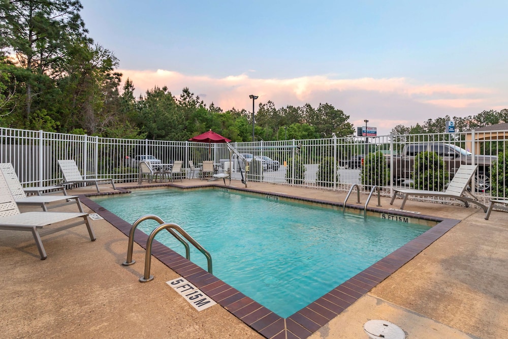 BEST WESTERN Oakdale Inn in OAKDALE - LA