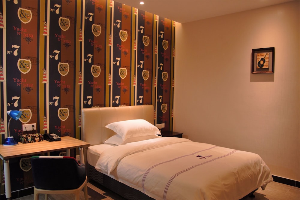 J Hotel Guangzhou University Town 12/29