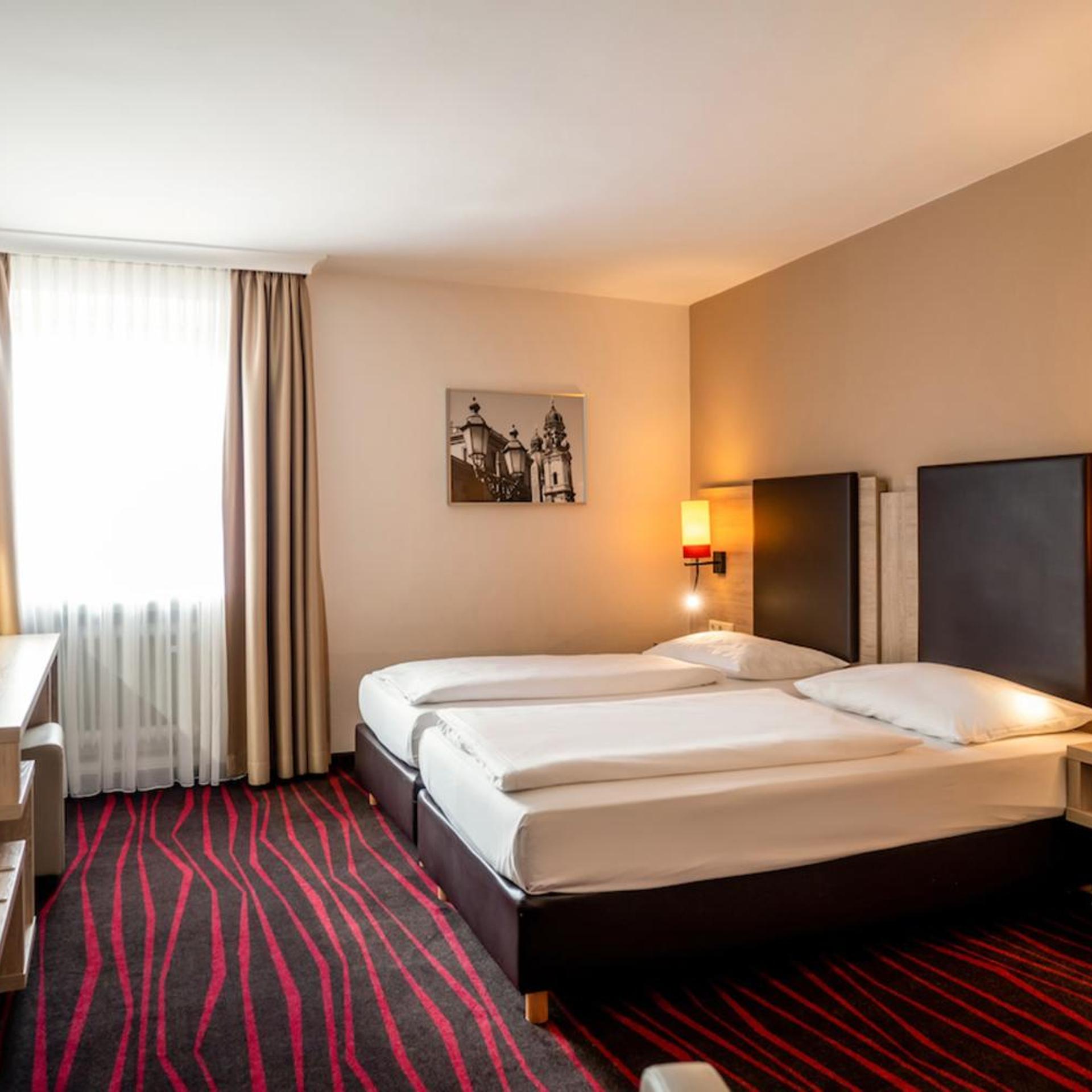 Comfort, Double Bed, Courtyard View, No Air Condition