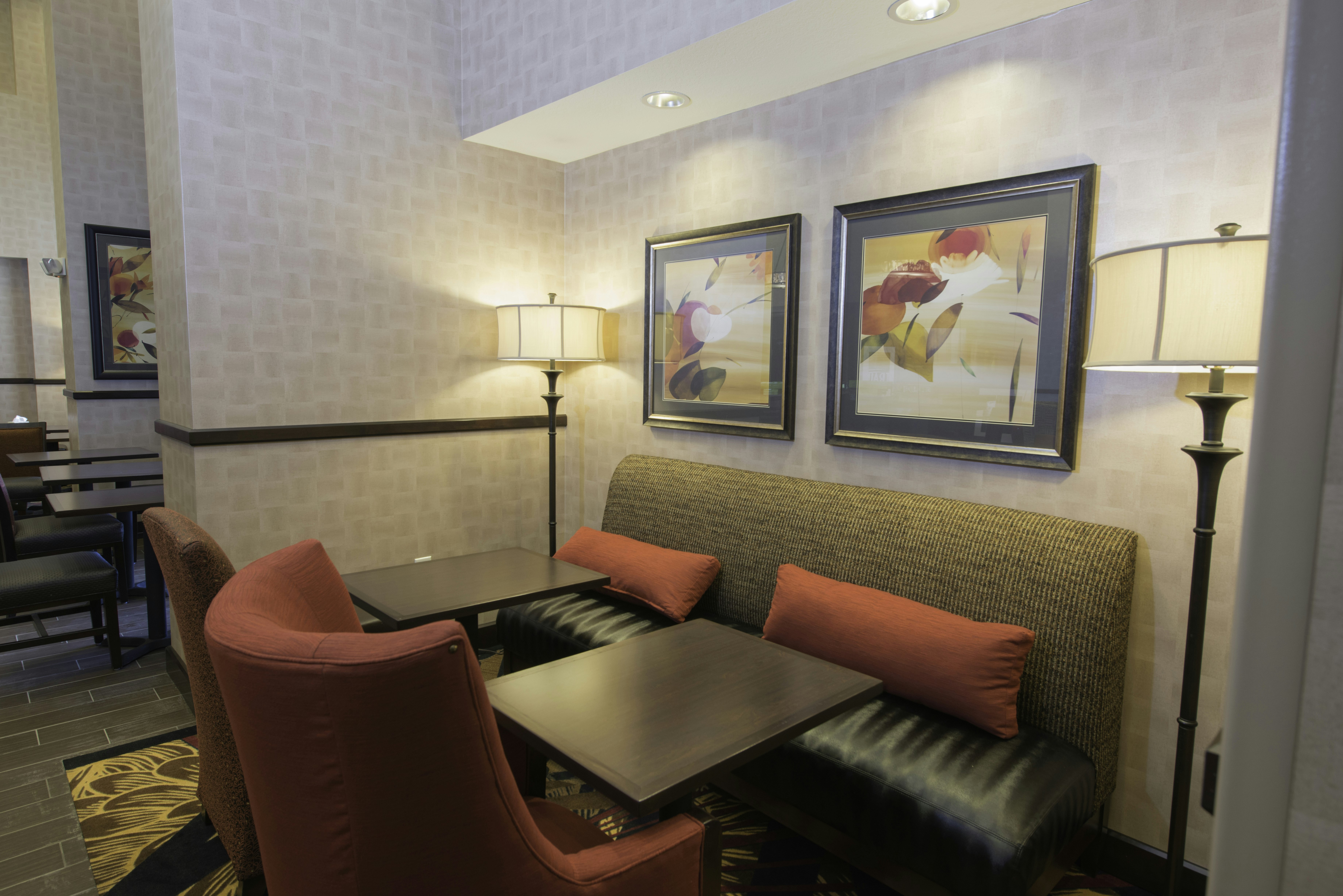 Hampton Inn And Suites Bismarck Northwest 53/60