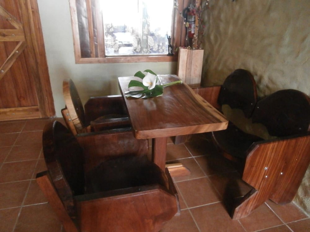 Hotel El Amanecer 27/39