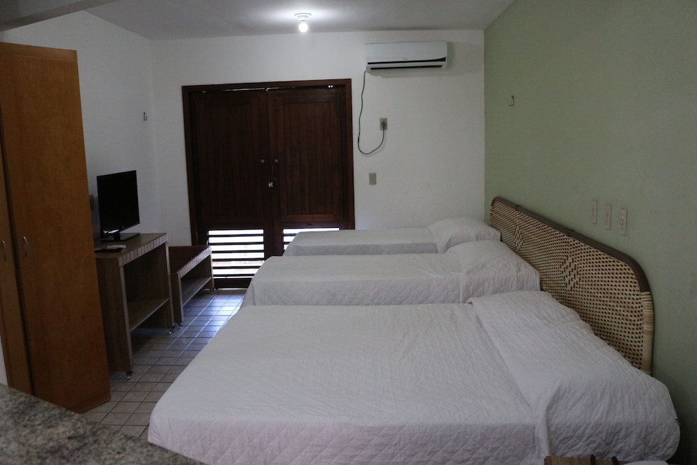 Marambaia Apart Hotel 12/50