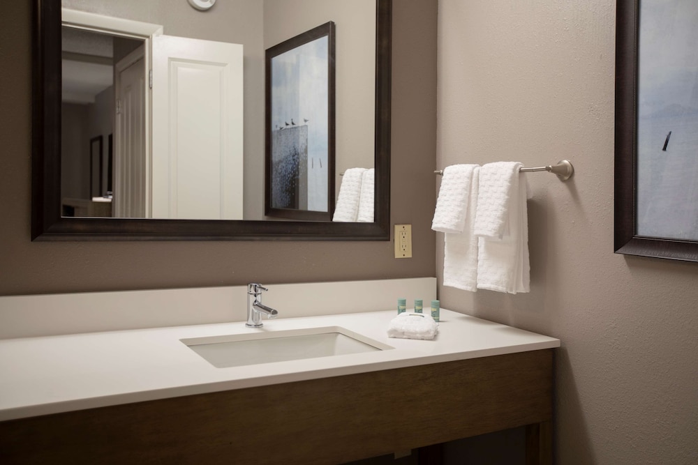 Best Western Savannah Historic District 13/38