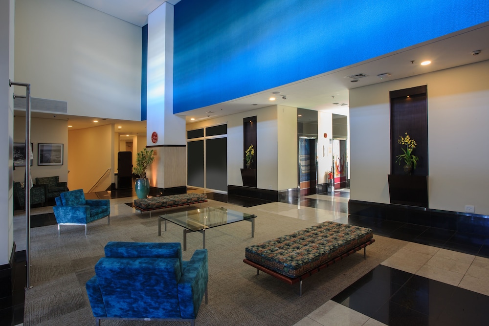 Comfort Suites Alphaville 26/32