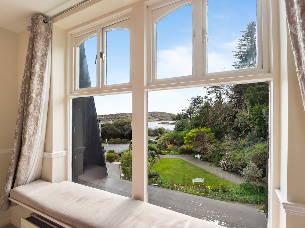 Cashel House Hotel 12/35