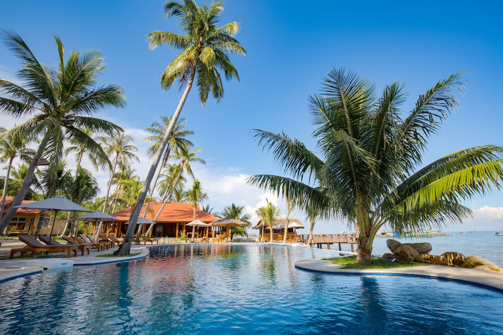 Mango Beach Resort 41/50