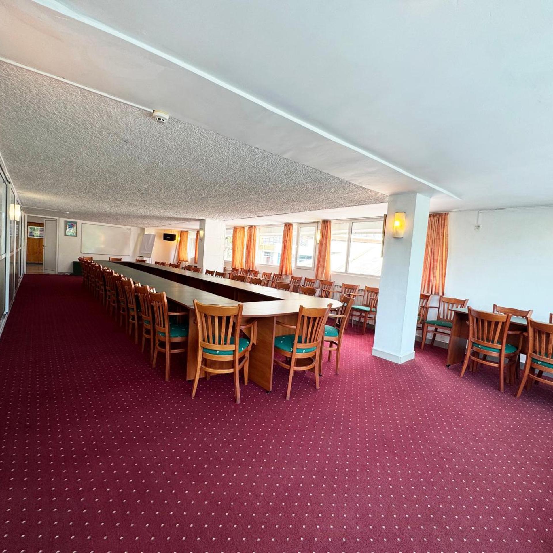 Pliska Hotel 35/48