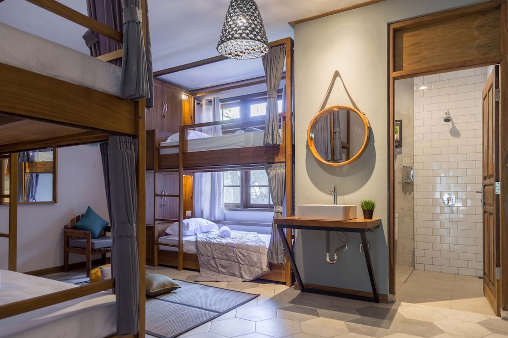 Interconnection Hostel 22/33