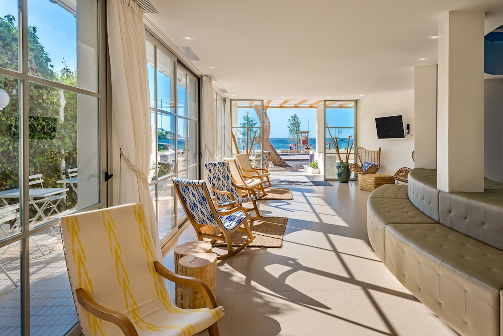 Fergus Style Palmanova - Adults Only 17/31