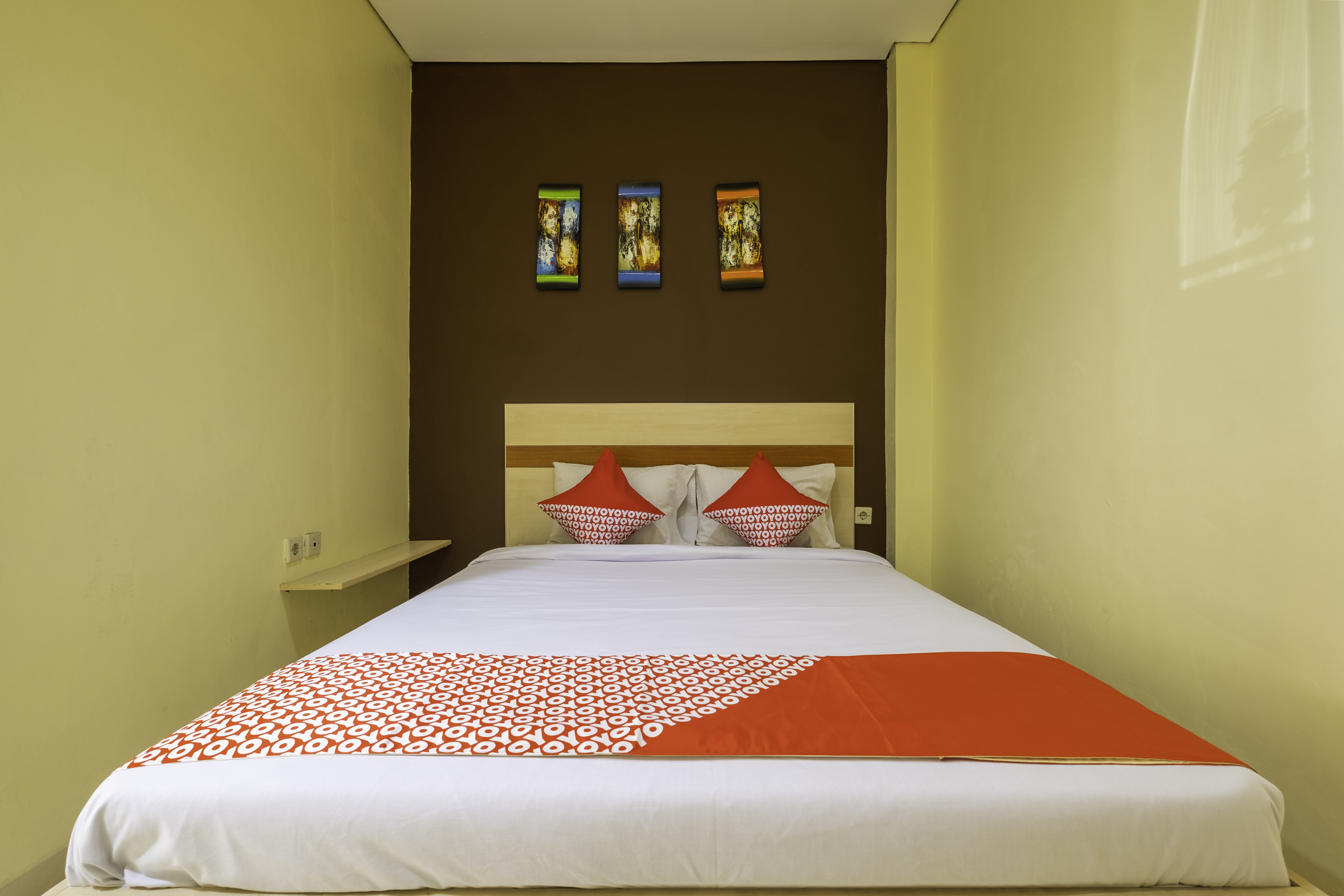 OYO 2947 Cluster Harris Home Stay and Kos 30/54