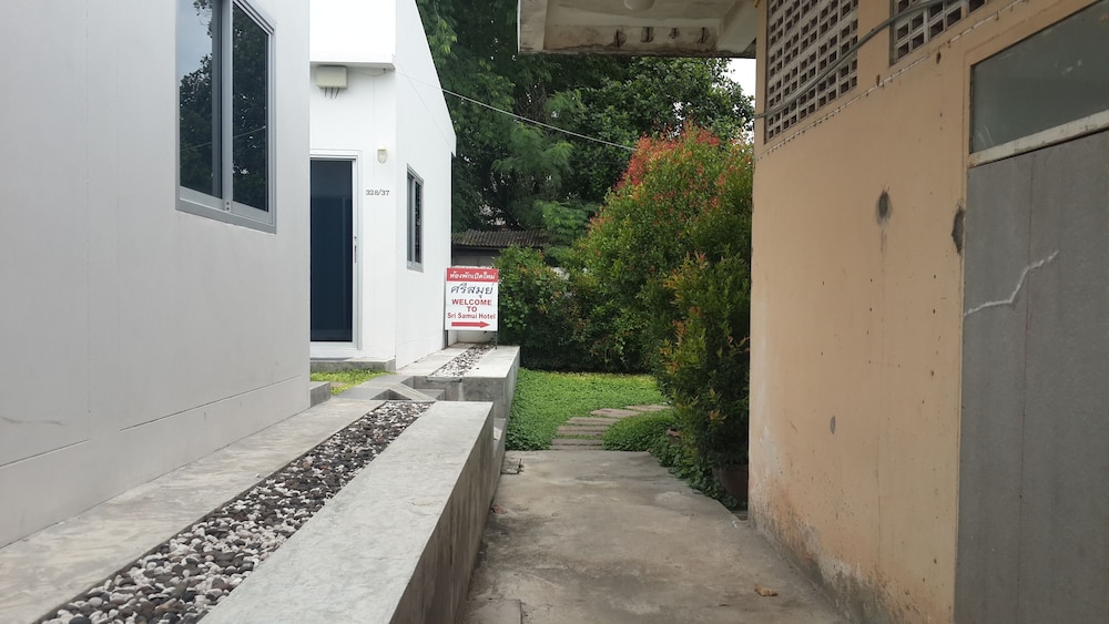 Sri Samui Hotel 20/24