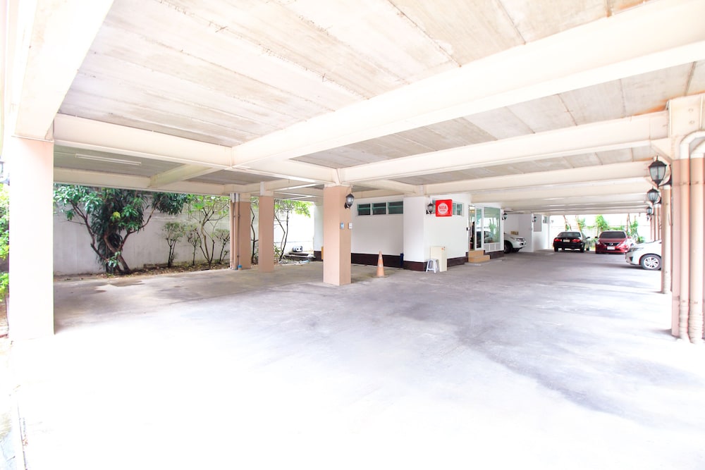Capital O 411 Grandview Condo 15 54/58