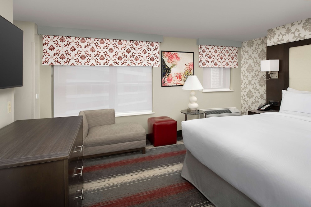 West End Washington Dc Tapestry Collection By Hilton 12/46