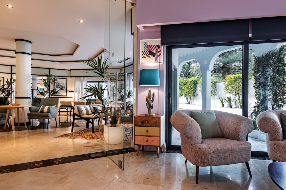 The Magnolia Hotel 44/59