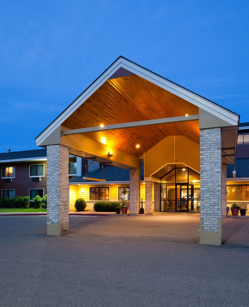 Americinn By Wyndham Proctor Duluth Black Woods 3/53