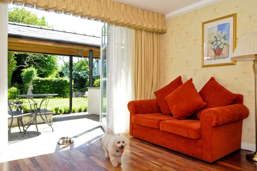 Ardilaun Hotel & Leisure Centre 25/41