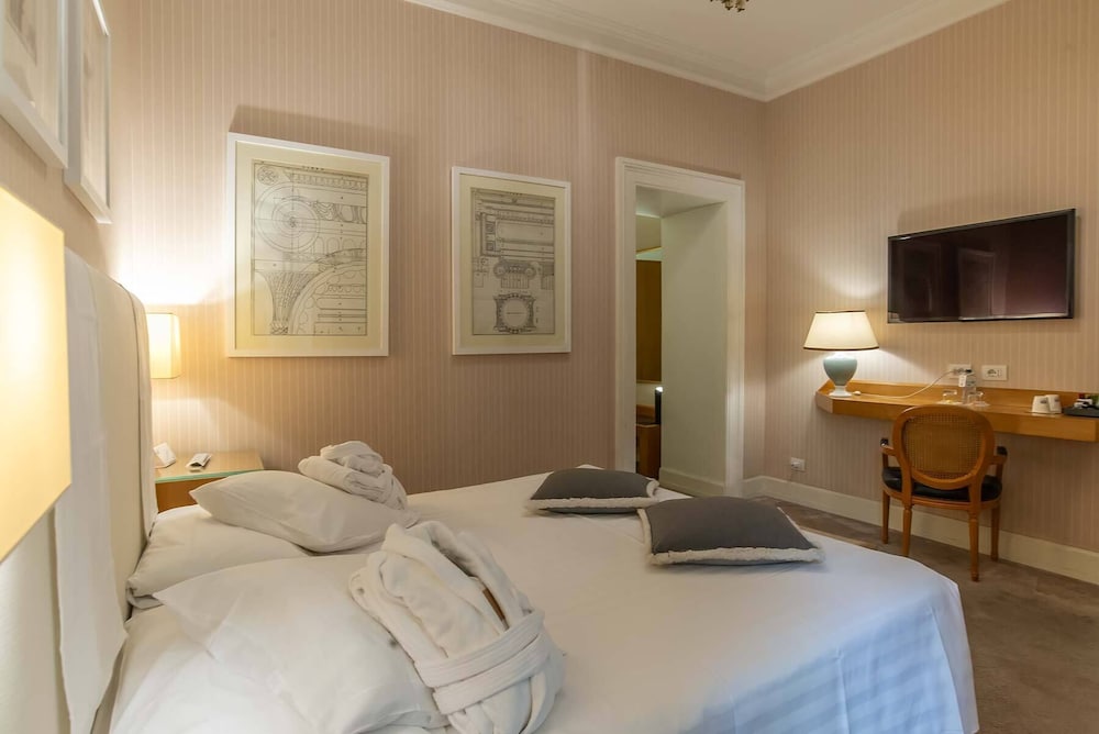 BASIC, DOUBLE BED