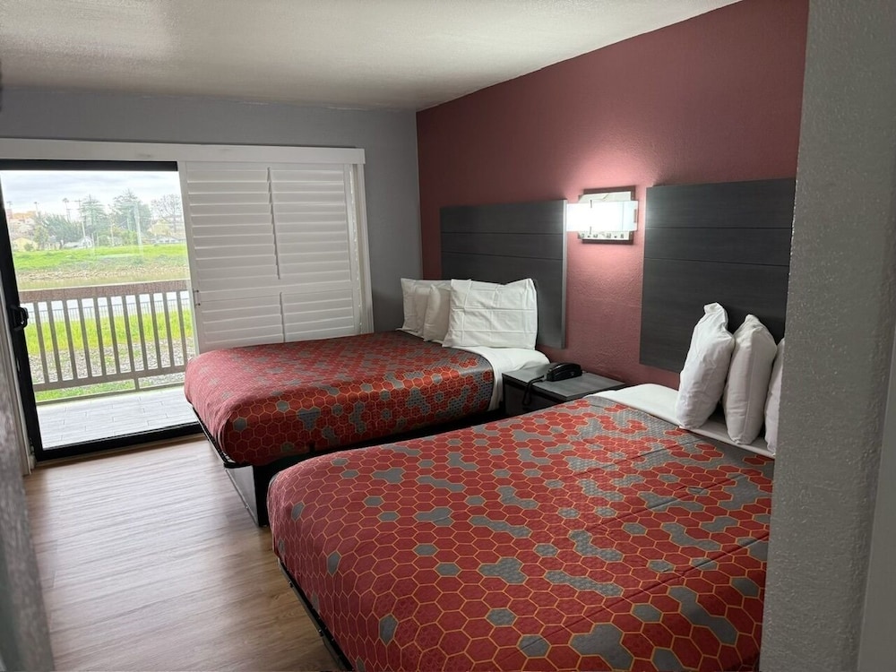 Ocean Gate Inn 27/58