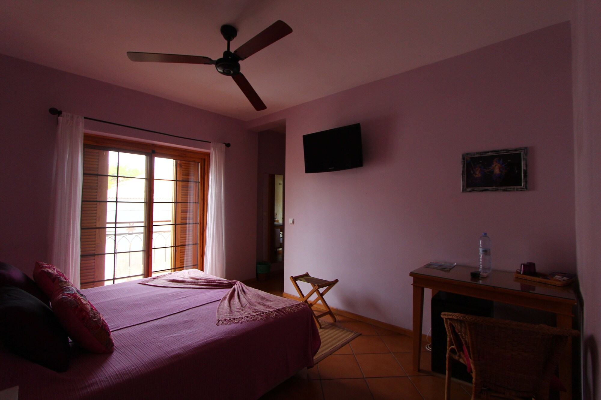 Victorian, Double and Twin Beds, Balcony، Kiras Boutique Hotel 2/4