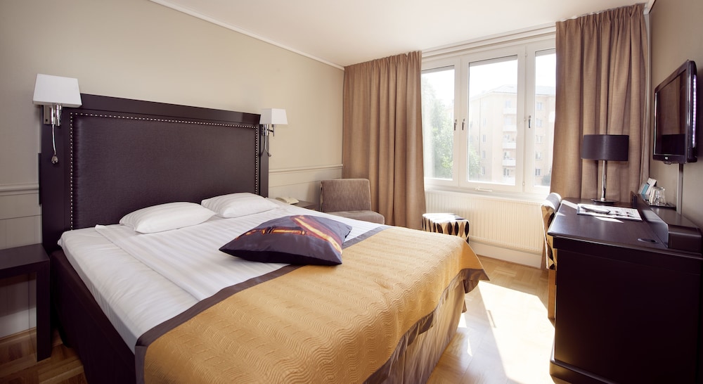 STANDARD, TWIN BEDS