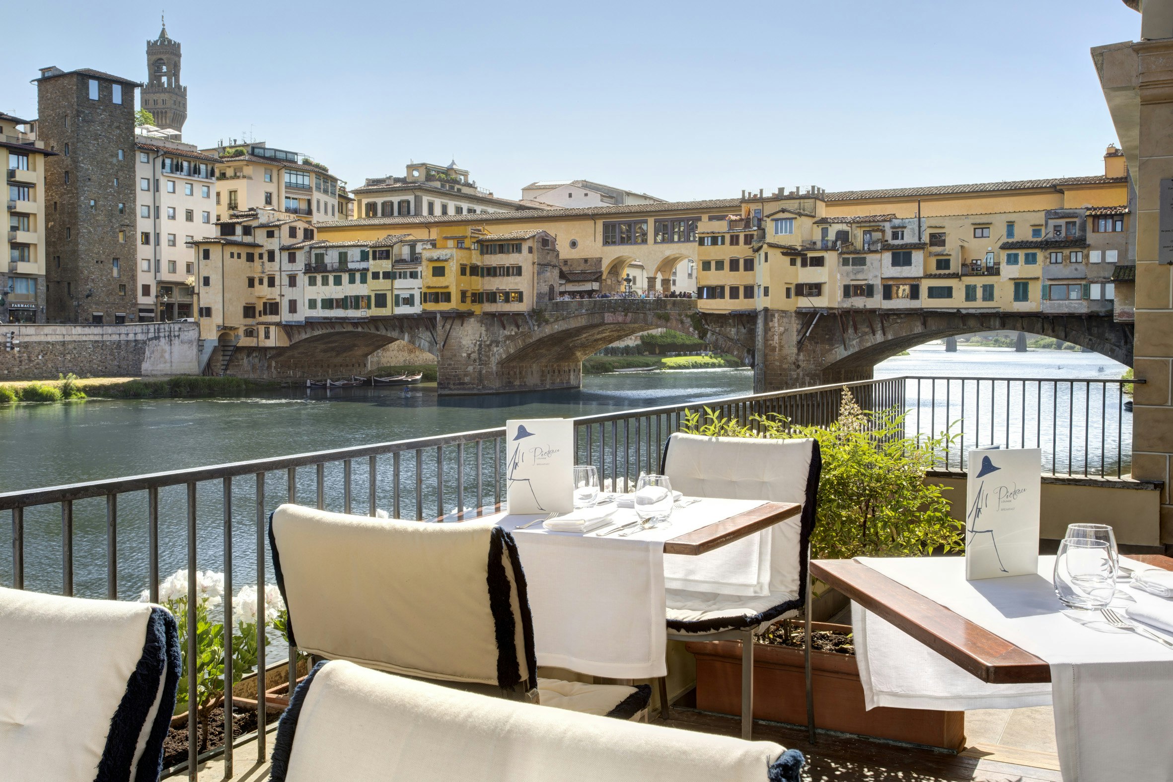 Hotel Lungarno 37/50