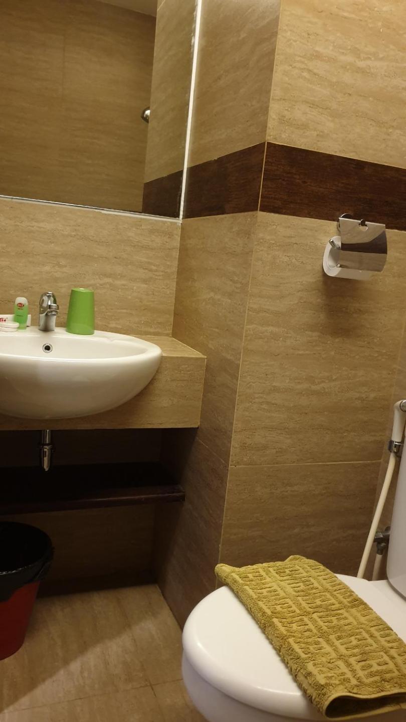 Biz Hotel Ambon 46/48