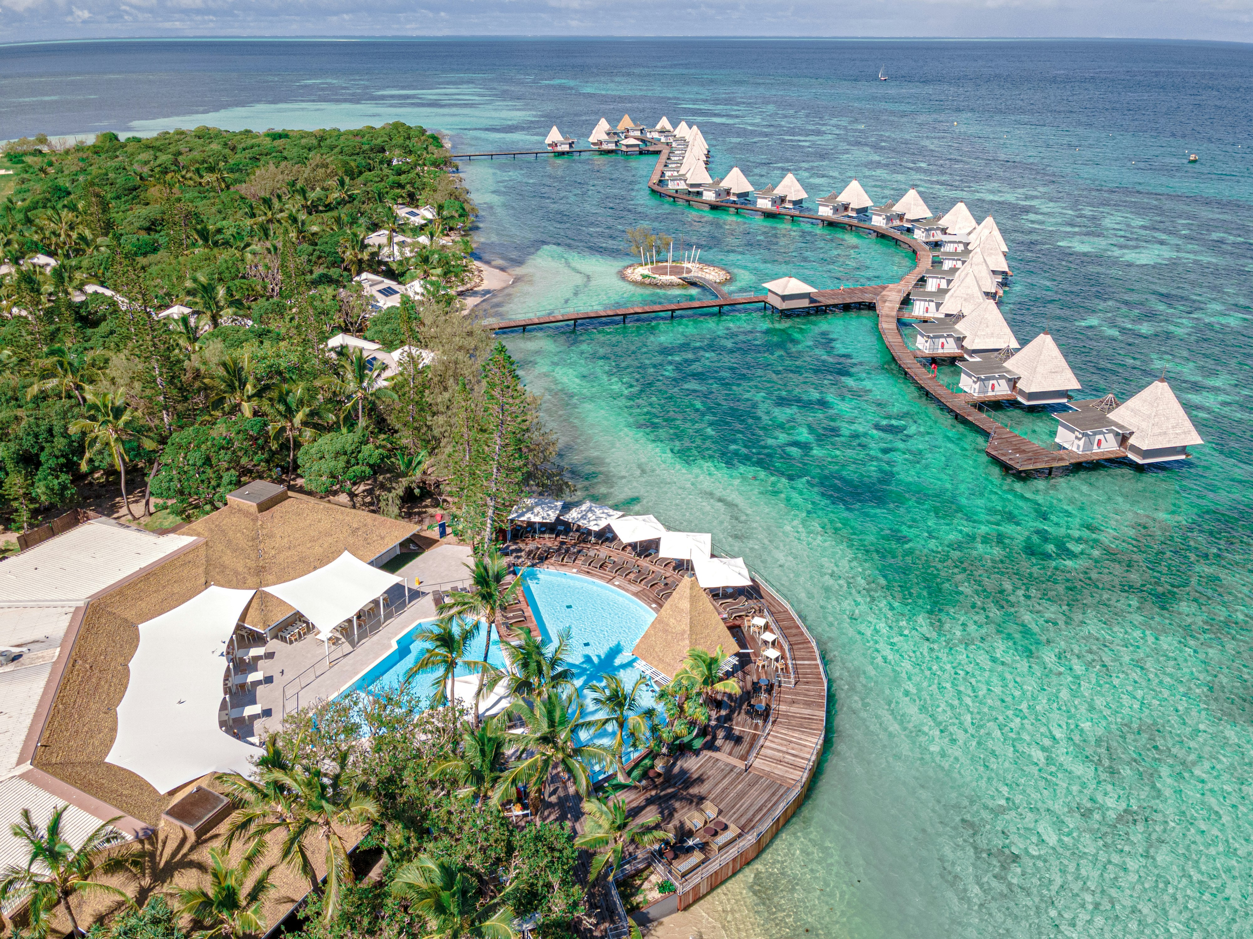 DoubleTree by Hilton Noumea Ilot Maitre Resort 56/64