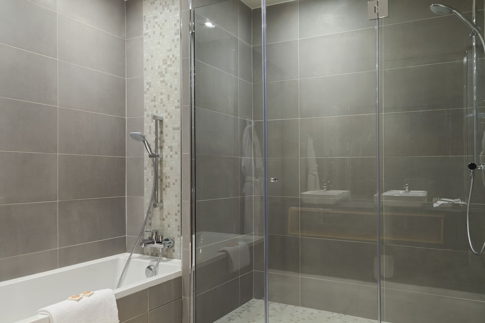 Timhotel Opera Blanche Fontaine 63/69