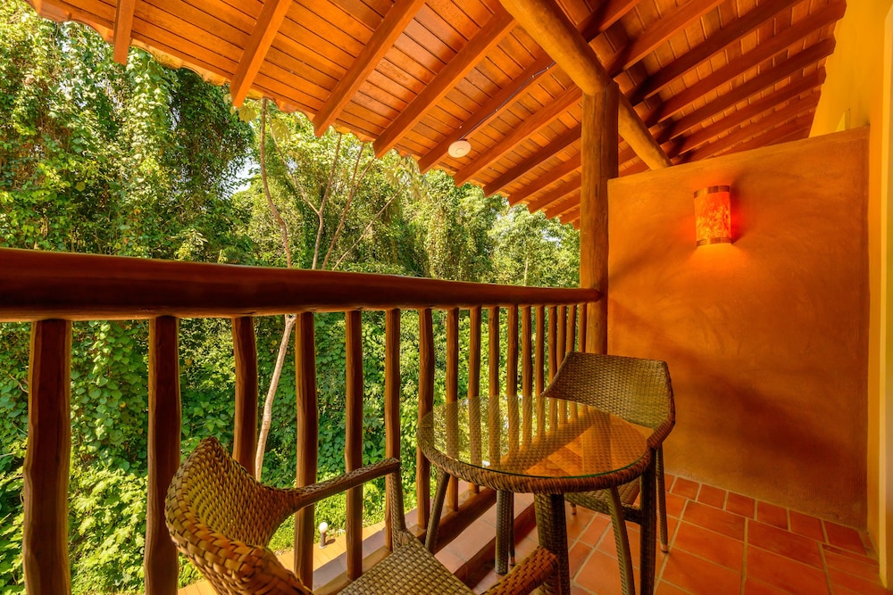 Kalango Boutique Hotel 47/75