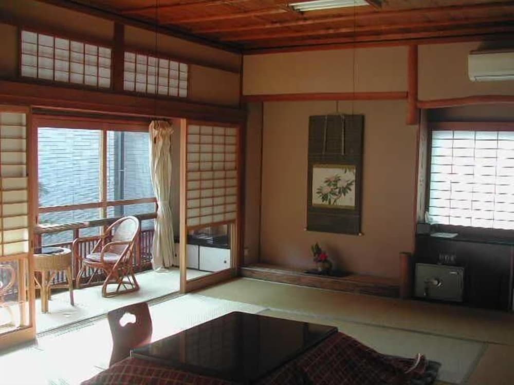 Atarashiya Ryokan - Dorogawa-Onsen Hot Spring 12/24