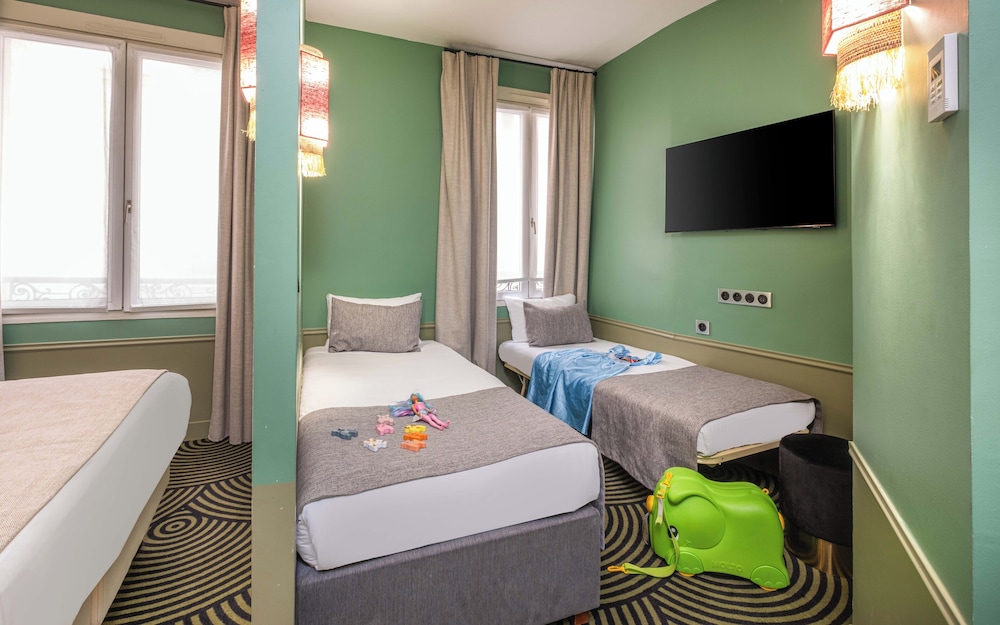 Avalon Hotel Paris Gare Du Nord 61/71