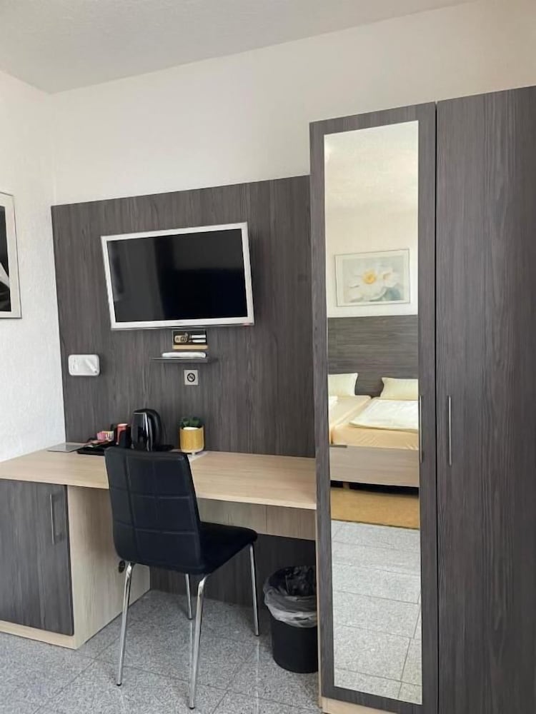 Parkhotel Friedrichstrasse 31/42