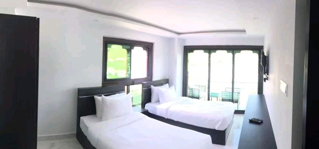 STANDARD, DOUBLE OR TWIN BED