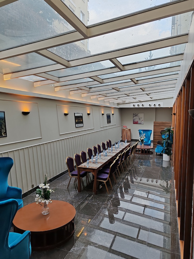 Adana Plaza Otel 38/50