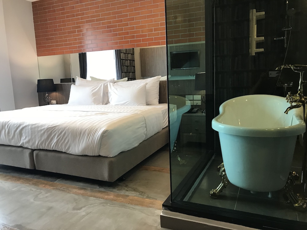 V20 Boutique Hotel 32/76