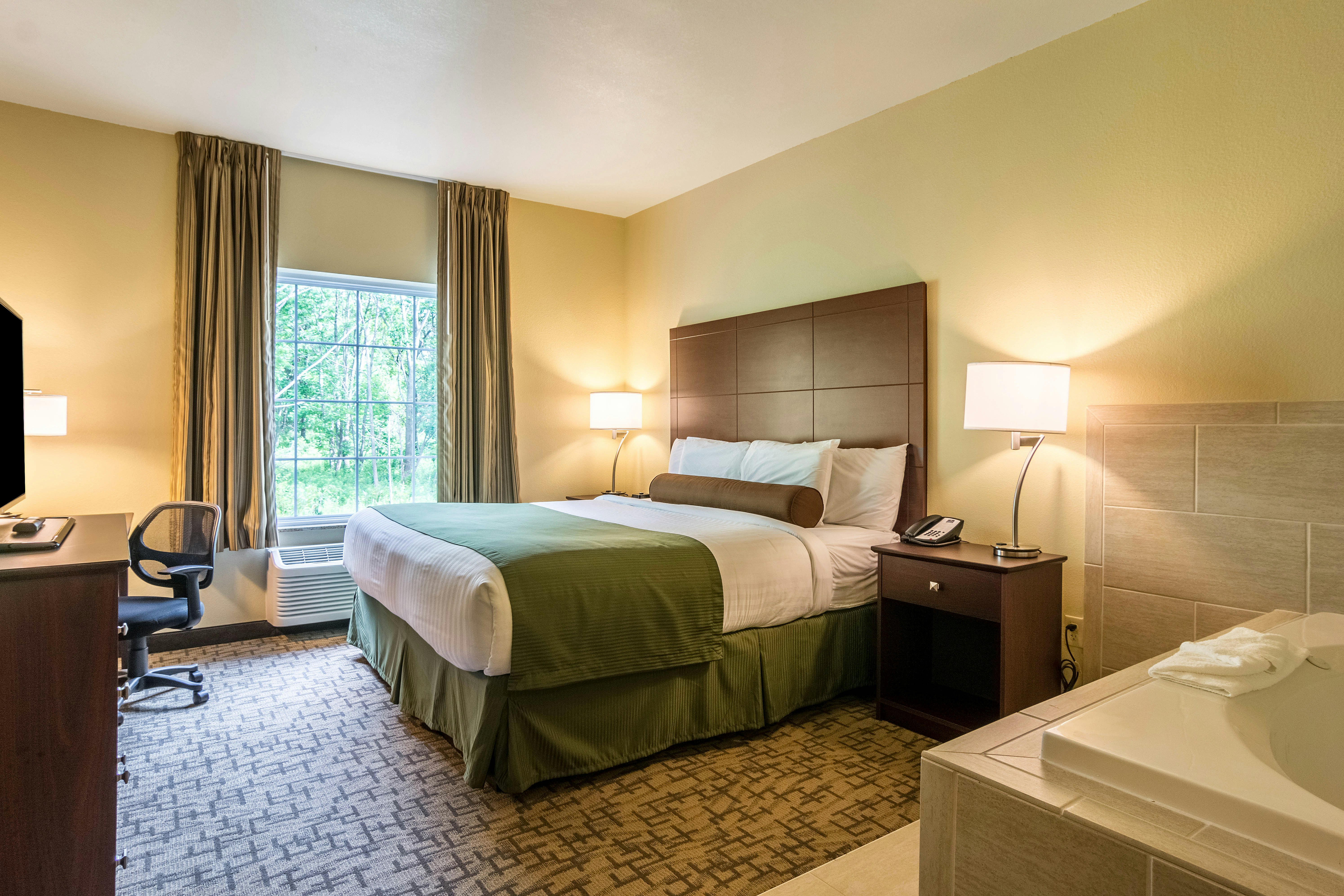 Cobblestone Hotel And Suites Harborcreek 20/53
