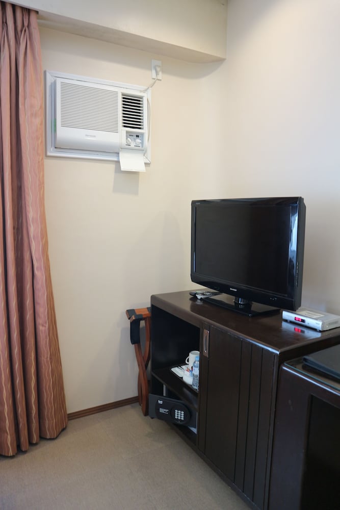 N Hotel 14/55