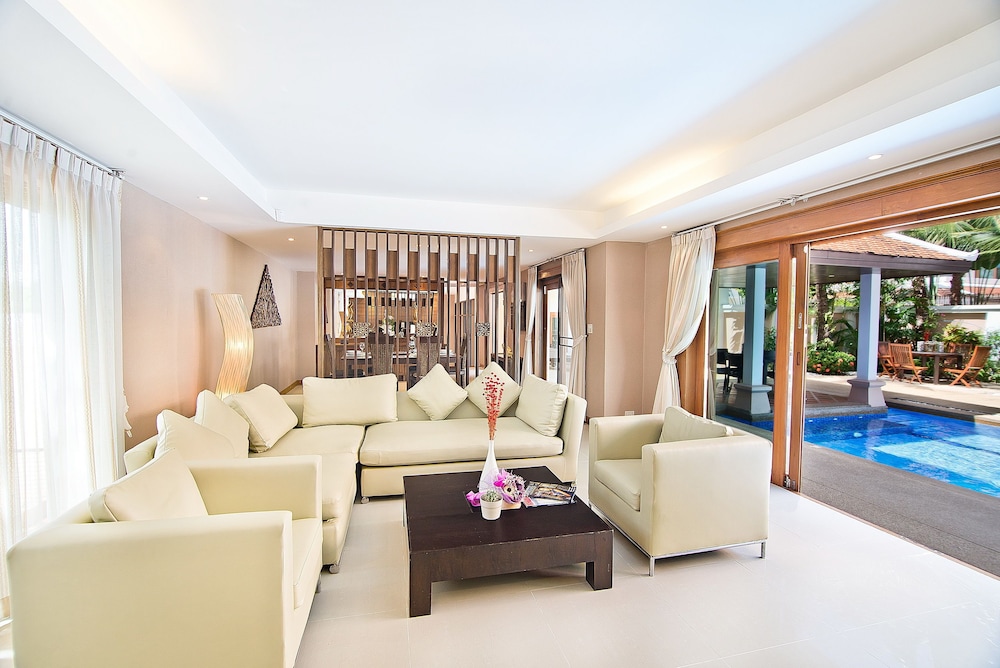 Tropicana Pool Villa 26/50
