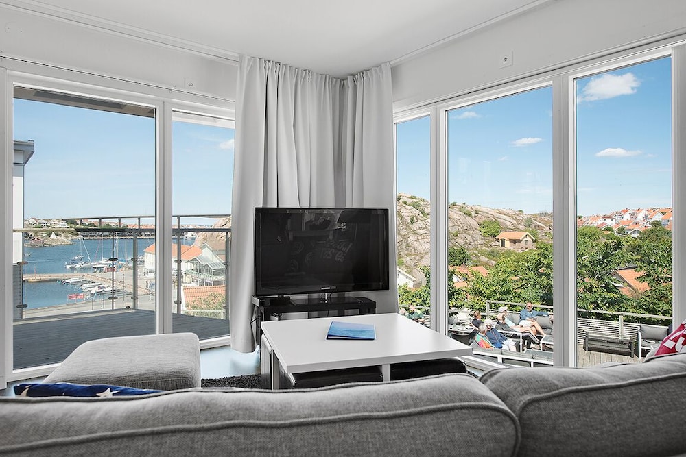 Hotell Kungshamn 37/50