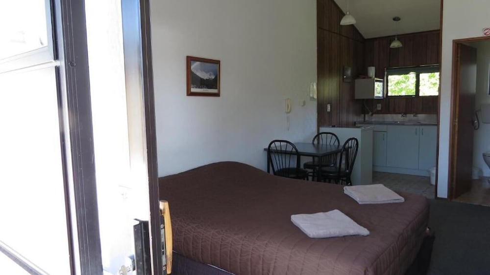 OHAKUNE COURT MOTEL 40/71